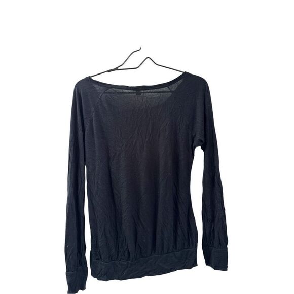 Black shiny blouse from old navy - Picture 3 of 3